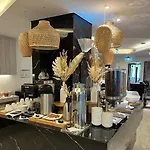 C - Hotel And Suites Doha