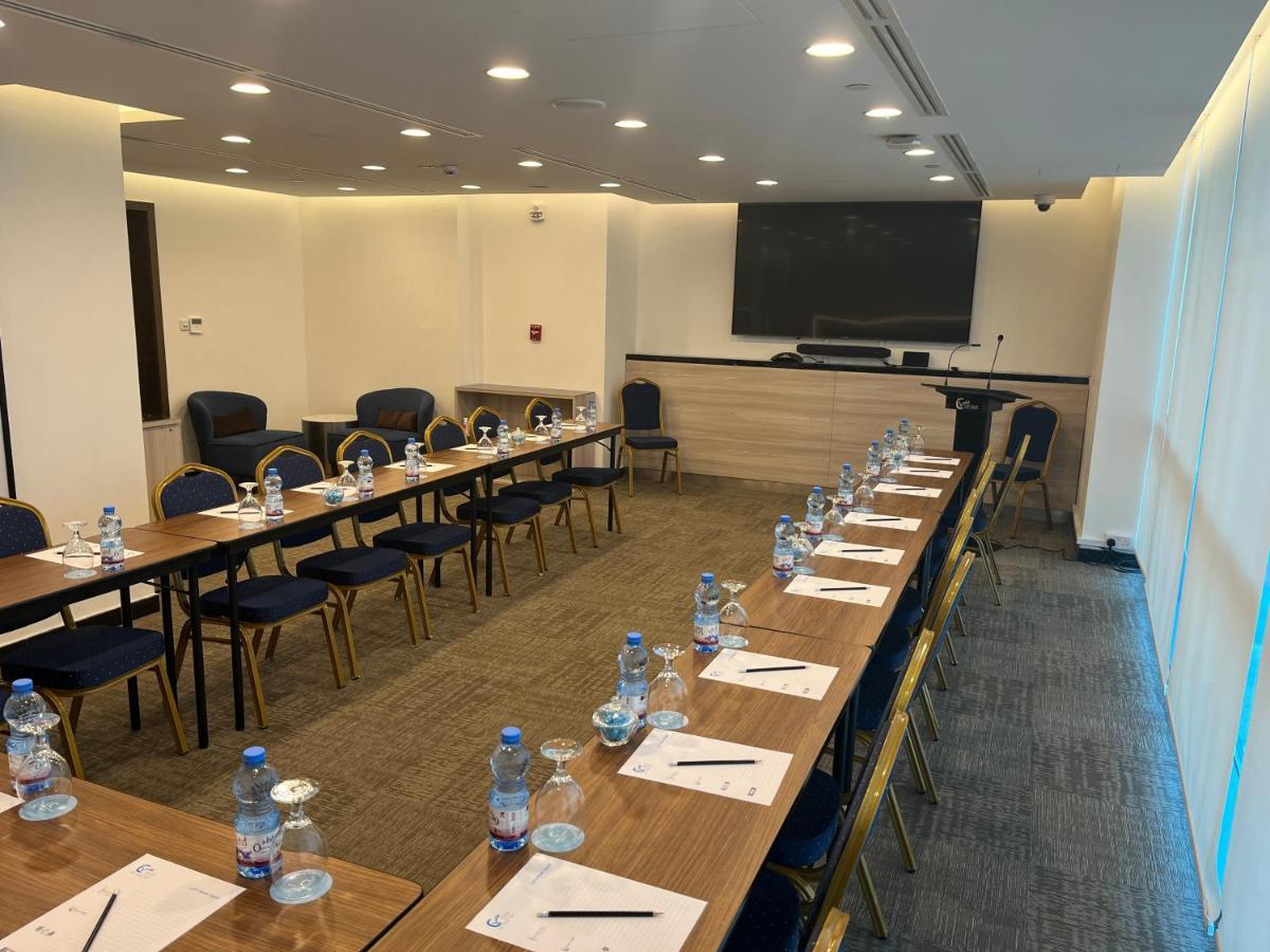 C - And Hotel Doha